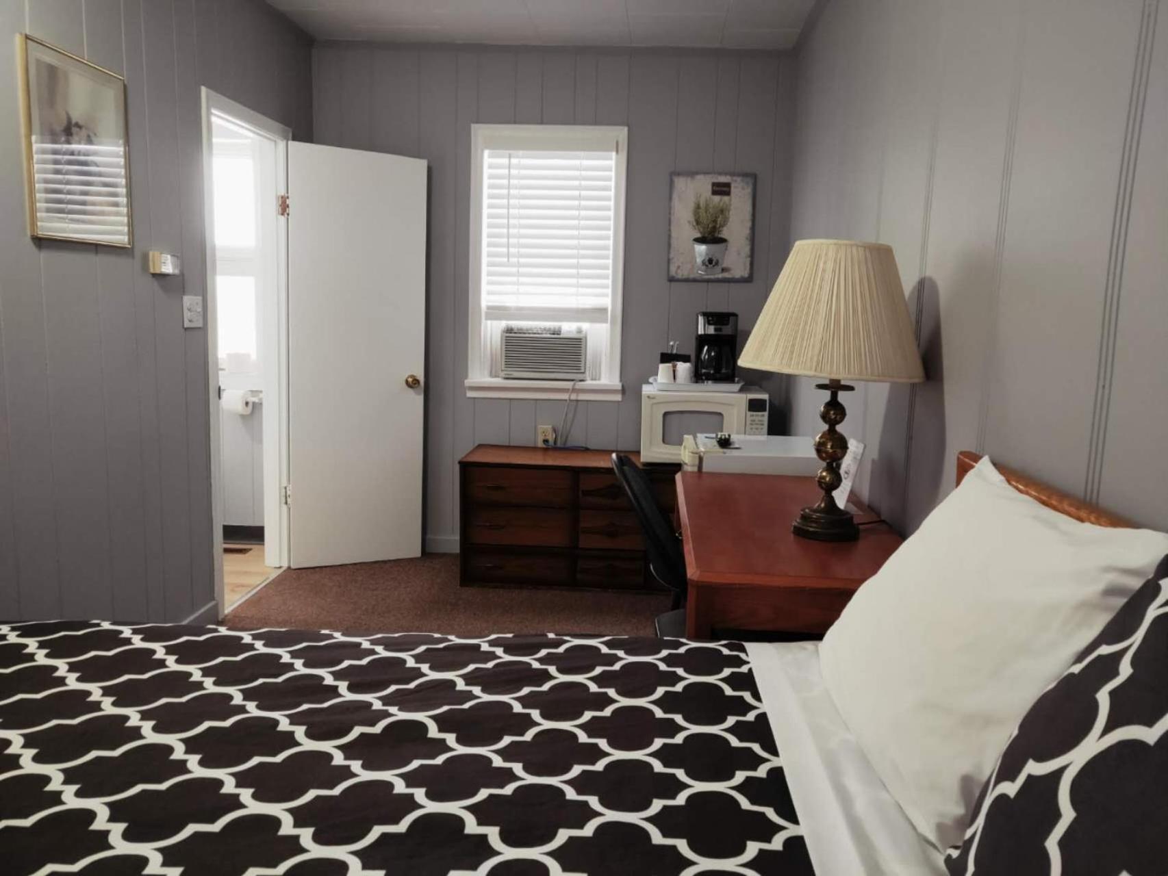 Melsask Motel Melville Kültér fotó
