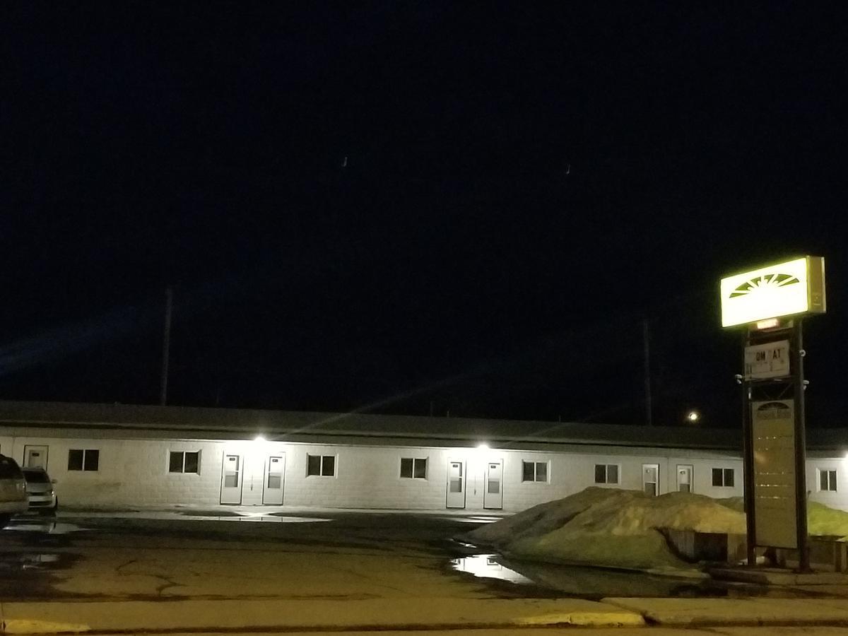Melsask Motel Melville Kültér fotó