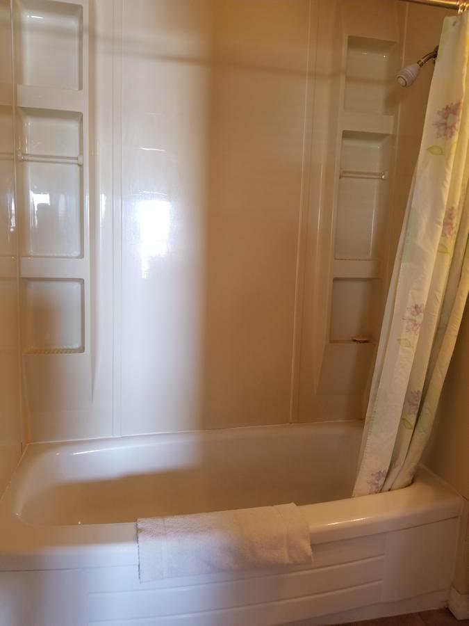 Melsask Motel Melville Kültér fotó