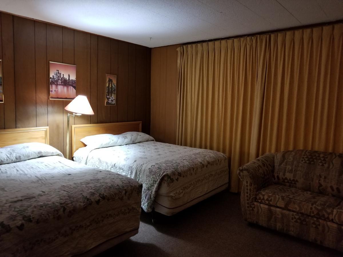 Melsask Motel Melville Kültér fotó